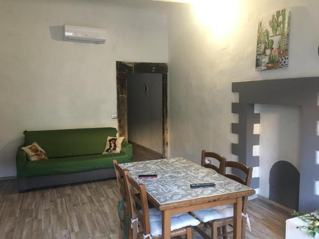 Terrazza Il Canto Al Romano 菲利内瓦尔达诺 外观 照片